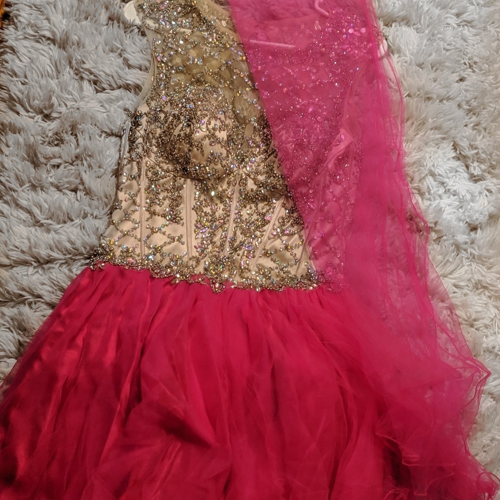 Party dress in pink